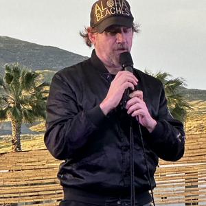 Jamie Kennedy at Corona, CA in Shops At Dos Lagos 2023