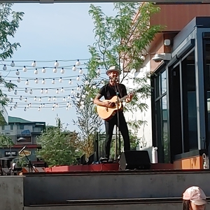 Andrew Allen at Langley, BC in Willowbrook Shopping Centre 2023