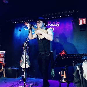 Jack Lukeman at Clonakilty, Ireland in De Barra's 2023