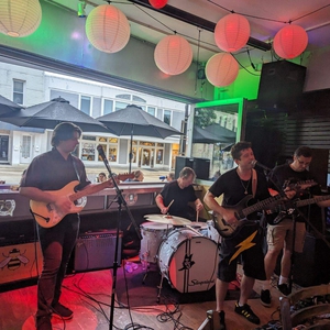 The Last Bees at Waukesha, WI in Friday Night Live 2023