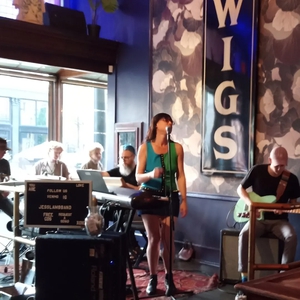 Jess Lamb at Cincinnati, OH in Japp's - Since 1879 2023
