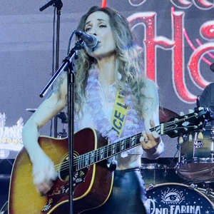 Heather Horton at Mundelein, IL in The Original Sundance Saloon 2023