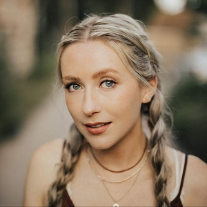Roslyn Witter Tickets, Tour Dates and Concerts