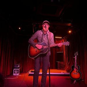 Eric Paslay at Manchester, United Kingdom in Night & Day Cafe 2023