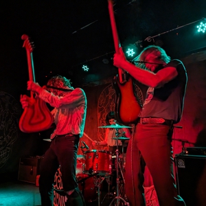 The Schizophonics at Portland, OR in Mano Oculta 2024