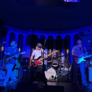 SURF TRASH at West Hollywood, CA in The Peppermint Club 2024