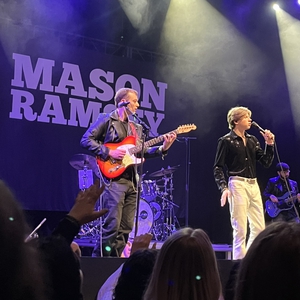 Mason Ramsey at Rosemont, IL in Joe's Live 2024