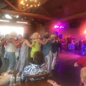 Swingin' Medallions at Hendersonville, NC in Point Lookout Vineyards 2024