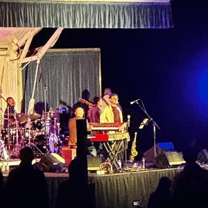 Elliott Yamin at Thousand Oaks, CA in Triunfo Park 2024