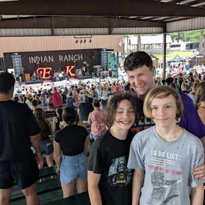 Elle King at Webster, MA in Indian Ranch 2024