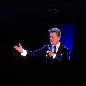 Luis Miguel at Madrid, Spain in Estadio Santiago Bernabéu 2024