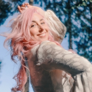 Nana Jacobi Tickets, Tour Dates and Concerts