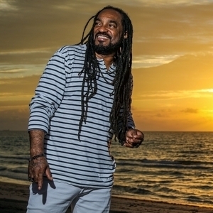 Ed Robinson Tickets, Tour Dates and Concerts