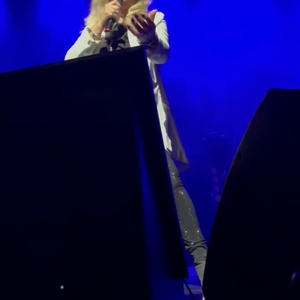 Bonnie Tyler at Greenwich, United Kingdom in Indigo At The O2 2024