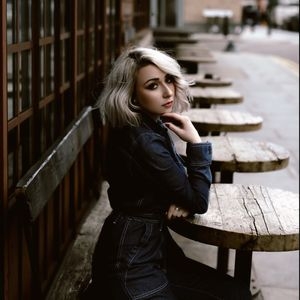 Ainsley Hamill Tickets, Tour Dates and Concerts
