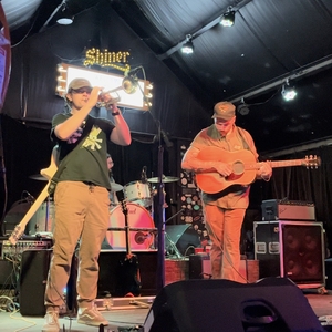 Ronnie and The Redwoods at New Braunfels, TX in Billy's Ice 2024