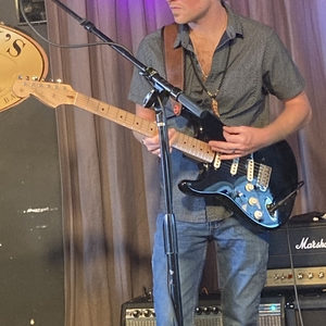 Matthew Curry at Long Beach, CA in Malainey's Grill 2024