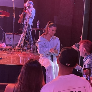 Sinead Harnett at Los Angeles, CA in The Fonda Theatre 2024