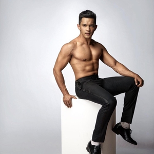 Aditya Narayan Tickets, Tour Dates and Concert
