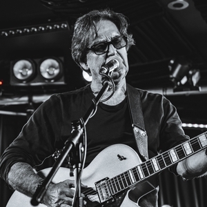 Wayne Gillespie Singer/Songwriter