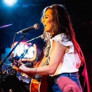 Sara Douga Tickets, Tourdaten und Konzerte