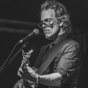 Andy Tubman & The Strays