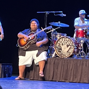 Iam Tongi at Madisonville, KY in Glema Mahr Center for the Arts 2024