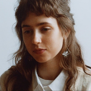 Clairo Utrecht Tickets, TivoliVredenburg Mar 10, 2025 | Bandsintown