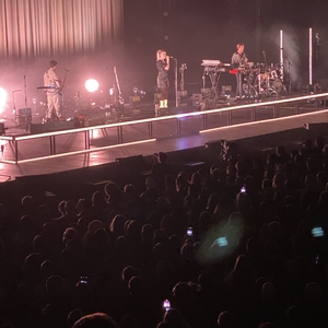 London Grammar at Manchester, United Kingdom in AO Arena 2024