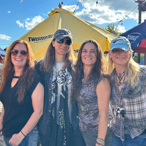 Sister Funk - Seguir