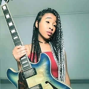 Sophia Ava Concerts & Live Tour Dates: 2026-2027 Tickets | Bandsintown