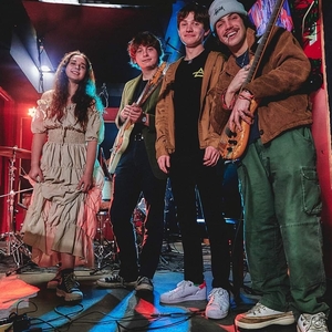 Sophia McIntosh Tickets, Tour Dates and Concerts