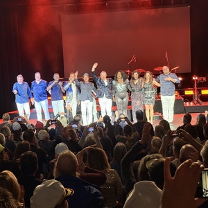 The Docksiders at Milwaukee, WI in Pabst Theater 2025