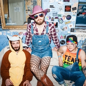 Batbox Tickets, Tour Dates and Concerts