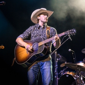 Tanner Laws Tickets, Tour Dates and %{concertOrShowText}
