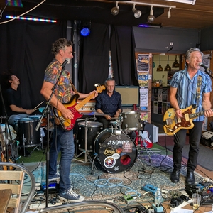 Infinity Broke at Woy Woy, Australia in LINK & PIN CAFE 2025