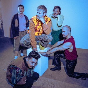 Family Man Mtl Tickets, Tour Dates and %{concertOrShowText}