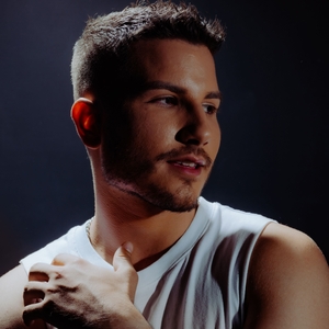 Entradas, fechas de la gira y Concierto de Anthony Lucas