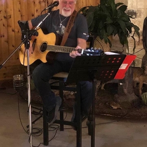 Steven McClintock at Kerrville, TX in 5D Steakhouse 2025