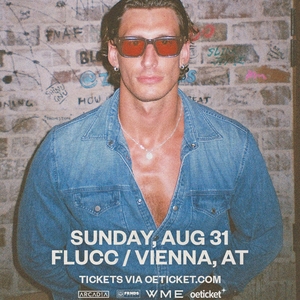 DON WEST @ Flucc