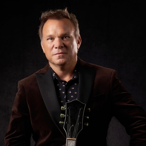Norbert Leo Butz Tickets, Tour Dates and Concerts