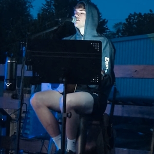 Conner Loveless at Birdseye, IN in Finn’s 2025