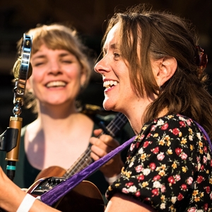 The Lasses Koudekerk aan den Rijn Tickets, Trouble Tree Folkconcerts Nov 21, 2025