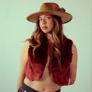 Chelsey Webb Tickets, Tour Dates and Concerts