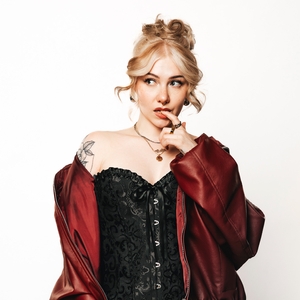 Evelina Tickets, Tour Dates and Concert