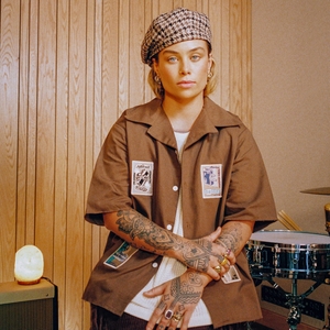 Tash Sultana Tickets, Tour Dates and %{concertOrShowText}