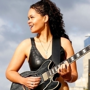 Andréa Lisa Tickets, Tour Dates and Concerts