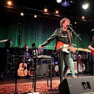 Chrome Horse: The Bob Dylan Tribute @ Courtney's of Lucan