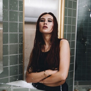 Mimi Webb Tickets, Tour Dates and Concerts