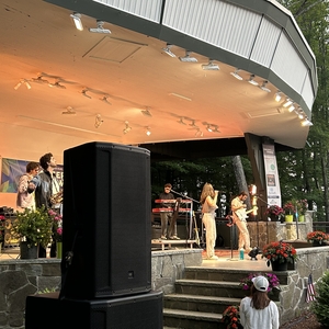 Couch at Londonderry, NH in Londonderry Concerts On The Common 2025